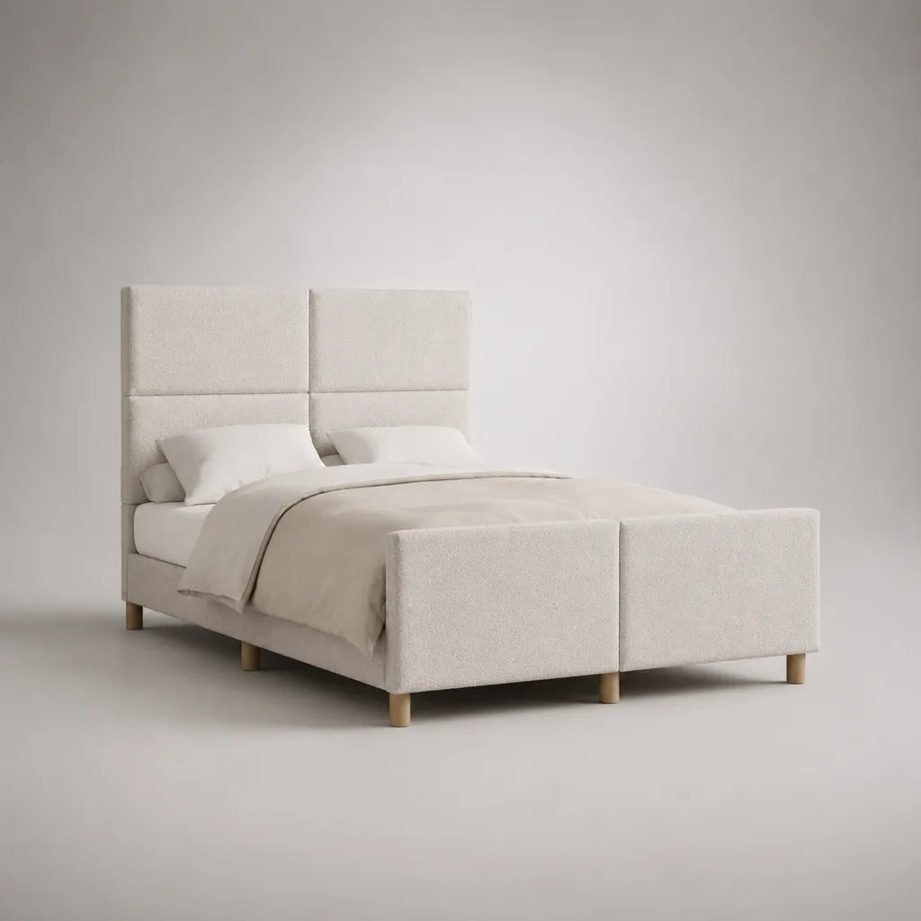 Lit double 160 × 200 cm en polyester Bouclé en blanc cassé avec tête de lit haute et pied